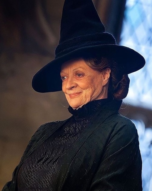 映画「ハリー・ポッター」などの英女優マギー・スミスさん死去 ダニエル・ラドクリフ追悼