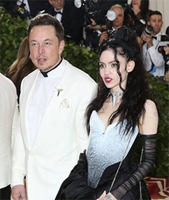 イーロン・マスク氏がグライムスとの間のベビーの名前を「X AE A-XII」に変更　その理由は？ 