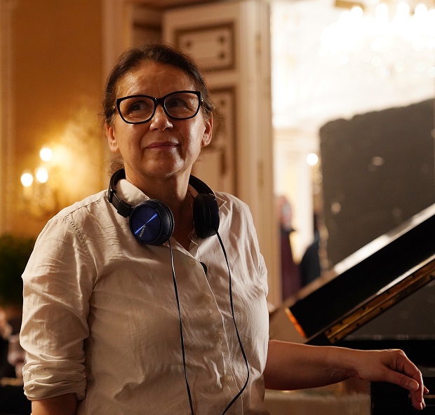 橋本愛、第37回東京国際映画祭 コンペ部門の審査委員に決定