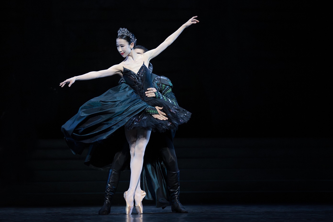 「パリ・オペラ座『白鳥の湖』IMAX」 クラシック・バレエの代表作が世界初のIMAX上映 11月8日より限定7日間公開