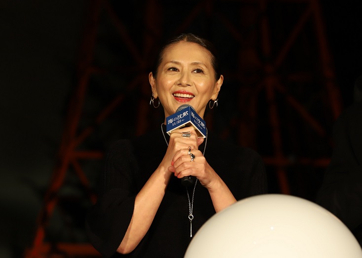 本木雅弘&小泉今日子「海の沈黙」公開直前イベント 東京タワー点灯式に登壇
