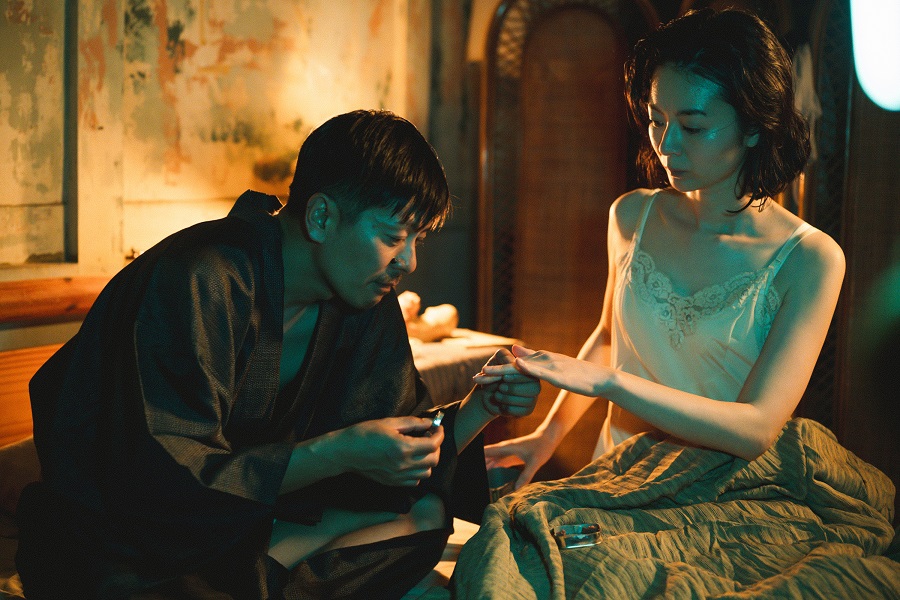 「雨の中の欲情」成田凌、中村映里子、森田剛共演の独創的ラブストーリー