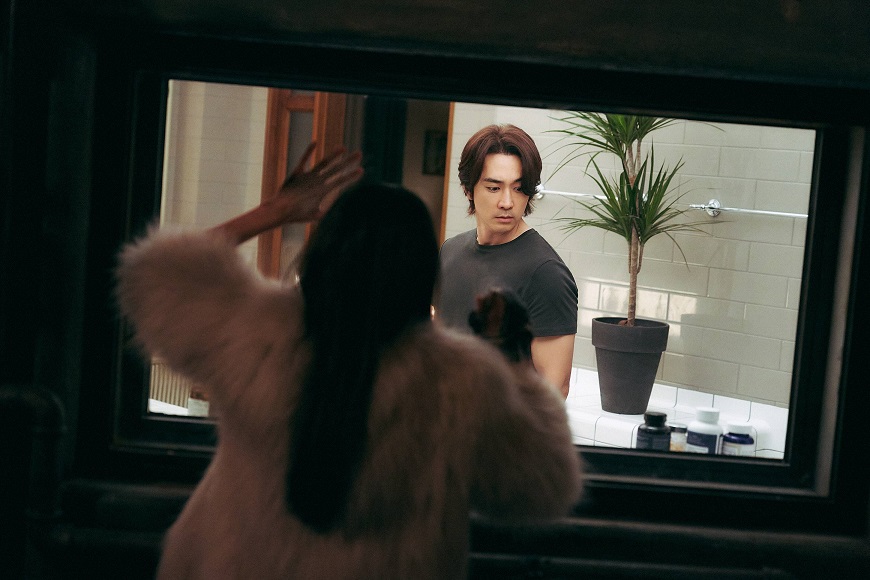 韓国発の劇薬サスペンス「秘顔-ひがん-」本予告＆場面写真公開
