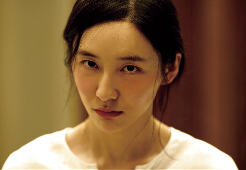 韓国発の劇薬サスペンス「秘顔-ひがん-」本予告＆場面写真公開
