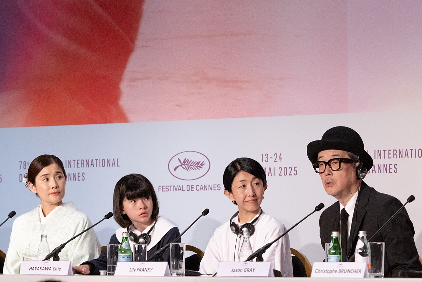 映画「ルノワール」、第78回カンヌ国際映画祭で 早川千絵監督らがフォトコールと公式会見に出席 早川監督、鈴木唯を海外メディア絶賛