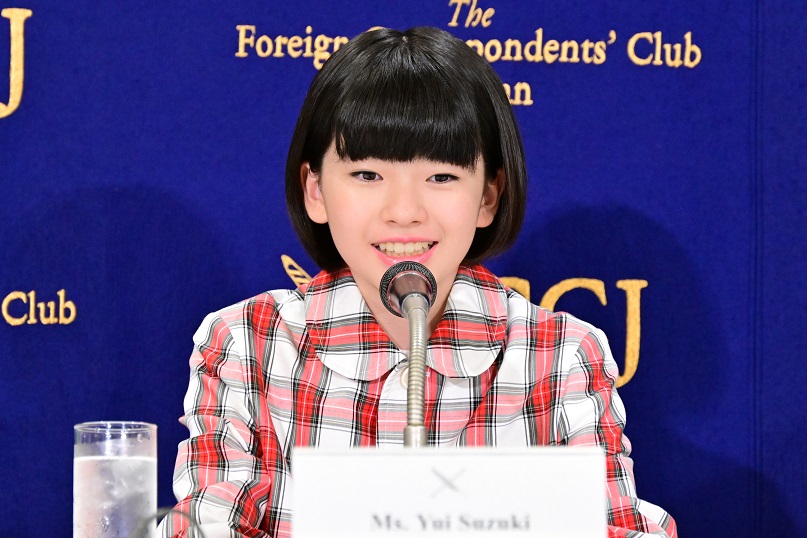 映画「ルノワール」監督・キャストが外国特派員協会で記者会見 主演の鈴木唯が英語で挨拶し馬の鳴きマネも披露