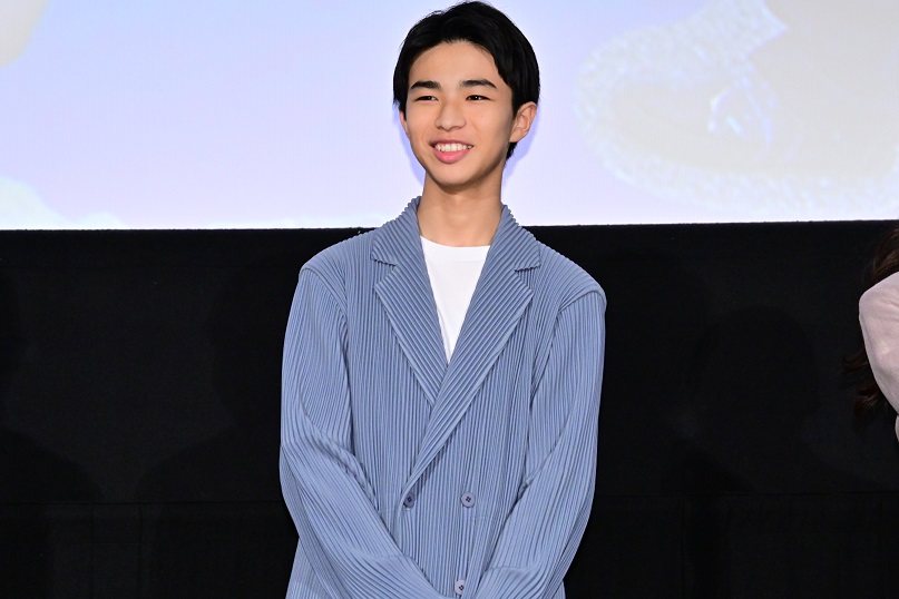 横浜聡子監督最新作の映画「海辺へ行く道」完成披露上映会舞台挨拶