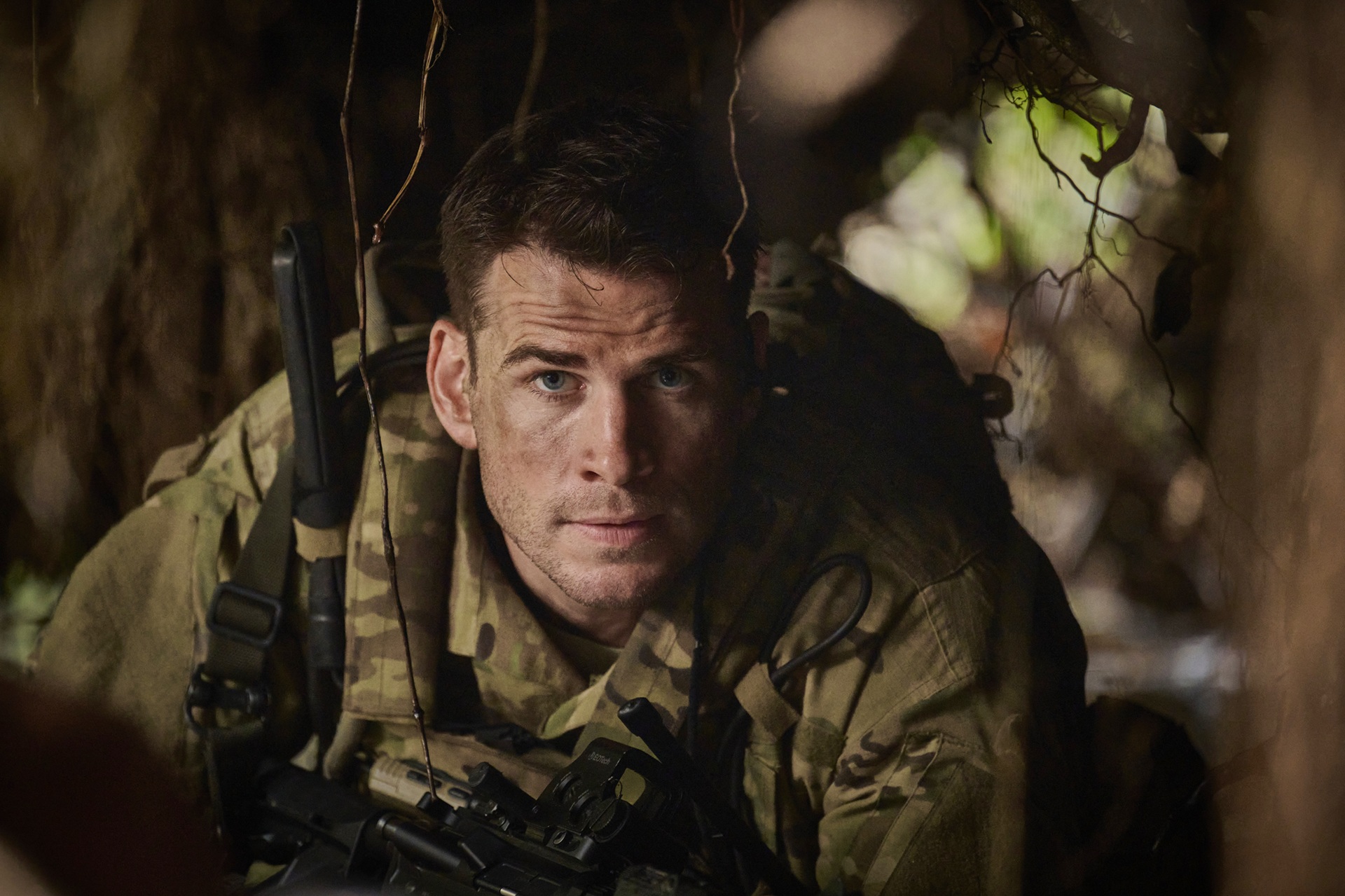 ラッセル・クロウ＆リアム・ヘムズワース W主演「ランド・オブ・バッド」キャスト・監督インタビュー映像解禁