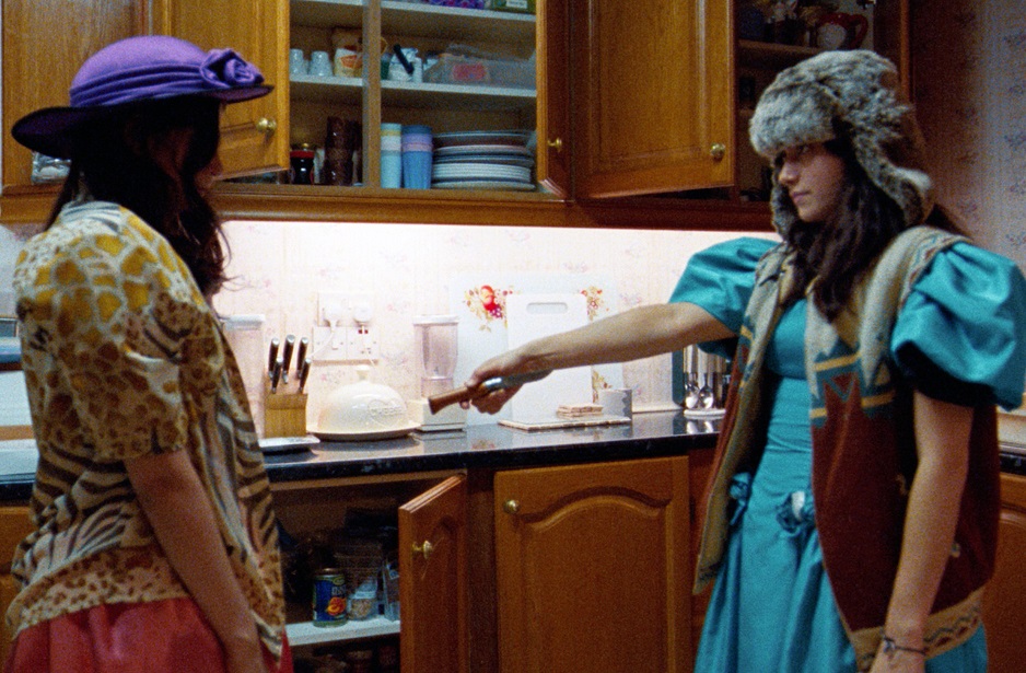 映画「九月と七月の姉妹」 強い絆で結ばれ一心同体の姉妹の数奇なドラマ