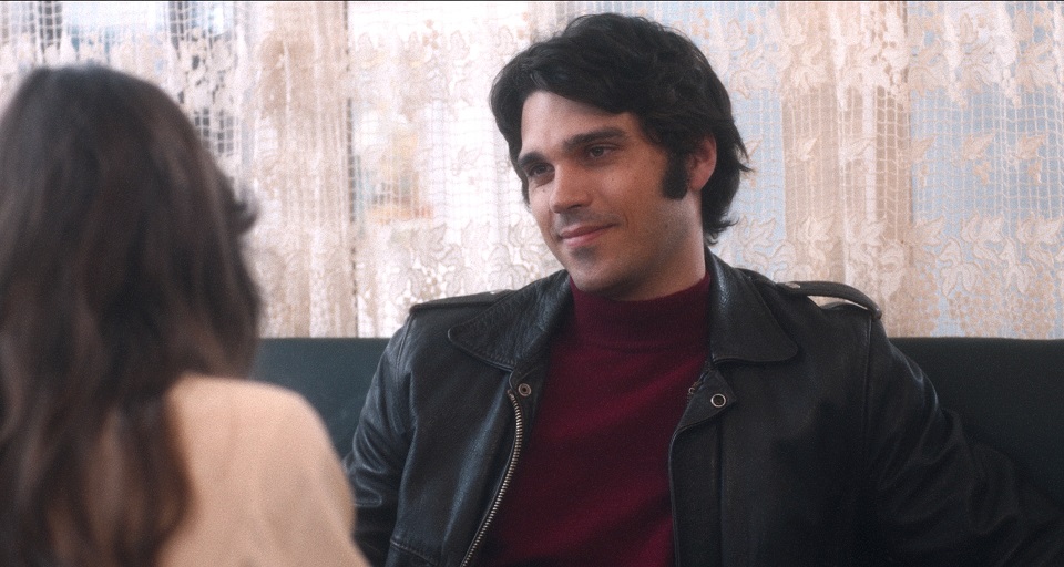 「タンゴの後で」 マット・ディロン演じるマーロン・ブランドが相手役の新人女優マリアに演技について語るシーンの本編映像解禁