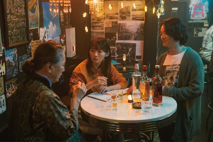 「風のマジム」伊藤沙莉が南大東島のサトウキビでラム酒づくりにかけた女性を熱演