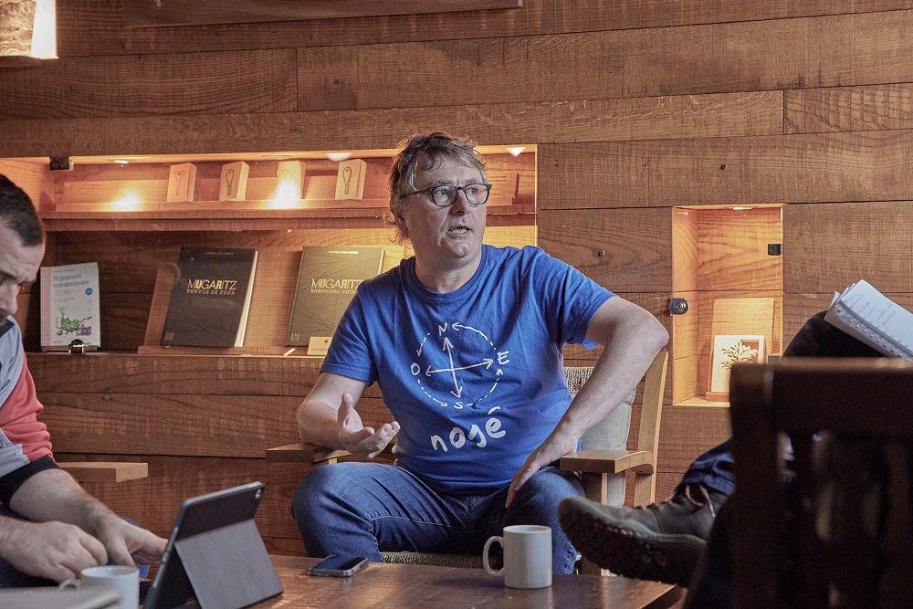 ドキュメンタリ－映画「ムガリッツ」　”異端の名店”の異次元の独創的料理の舞台裏