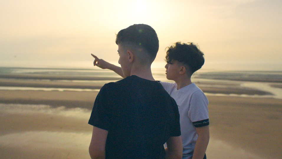 「ぼくの名前はラワン」ろう者の少年が手話を習得し成長していく姿を描く感動のドキュメンタリー