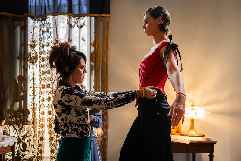 イタリア映画No.1の話題作 「ダイヤモンド 私たちの衣装工房」ポスタービジュアル、予告編、場面写真解禁