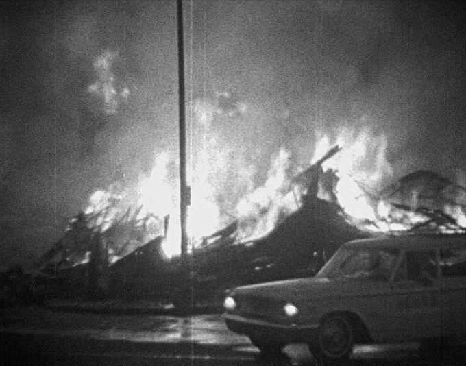 ビートルズ来日60周年記念公開「ビートルズがいた夏」日本版ビジュアル＆場面写真公開
　